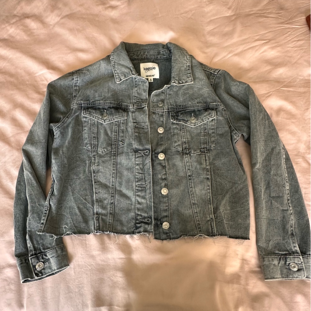 Kensie Distressed Gray Jean Jacket